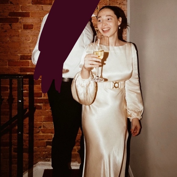 LA LUNE BALLOON SLEEVE BACKLESS MIDI DRESS - CREAM - Picture 7 of 8